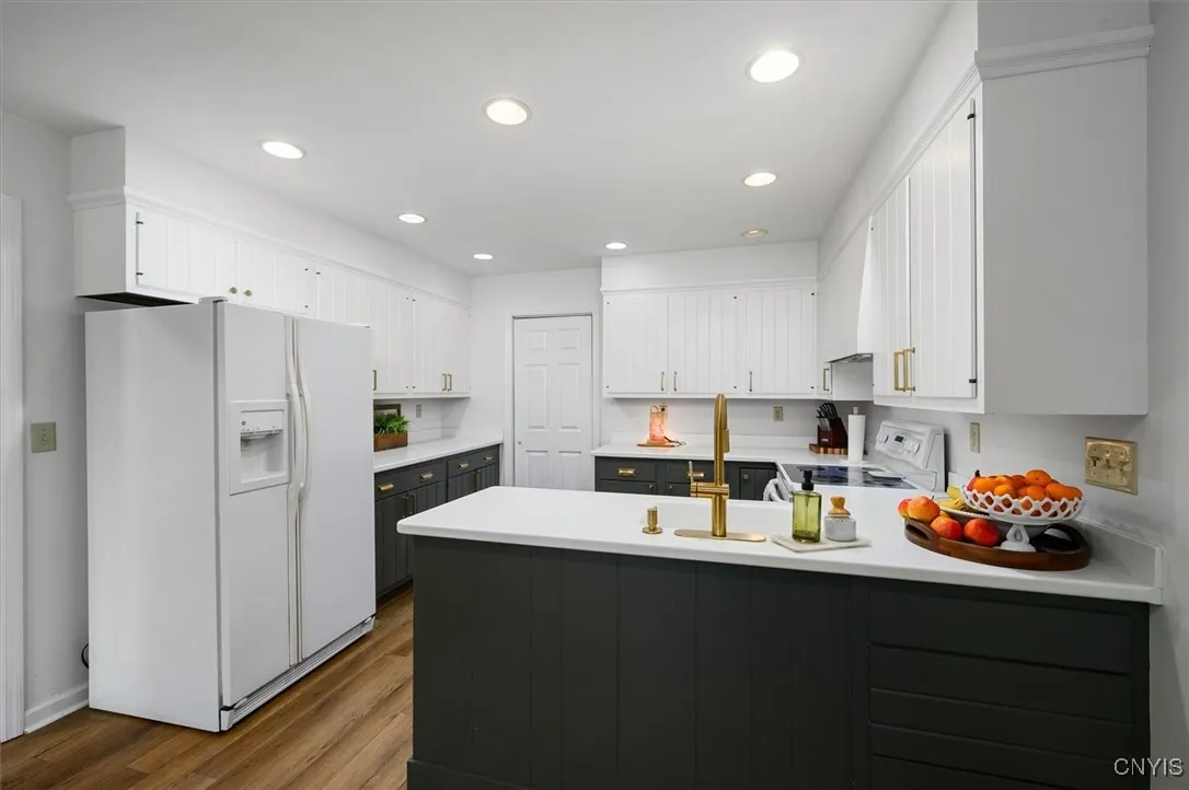 213 Gilbert Road, New Hartford, New York 13413, New Hartford, New York 13413, 4 Bedrooms Bedrooms, 10 Rooms Rooms,2 BathroomsBathrooms,Residential,For Sale,213 Gilbert Road, New Hartford, New York 13413,0,S1643232 213 Gilbert Road, New Hartford, New York 13413, New Hartford, New York 13413, 4 Bedrooms Bedrooms, 10 Rooms Rooms,2 BathroomsBathrooms,Residential,For Sale,213 Gilbert Road, New Hartford, New York 13413,0,S1643232