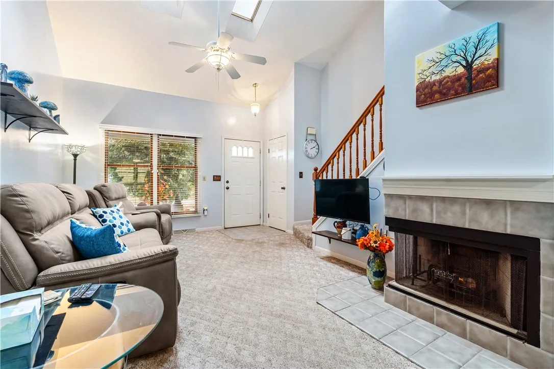 25 Great Meadow Circle 25, Chili, New York 14623, Chili, New York 14623, 2 Bedrooms Bedrooms, 5 Rooms Rooms,1 BathroomBathrooms,Residential,For Sale,25 Great Meadow Circle 25, Chili, New York 14623,0,R1642891