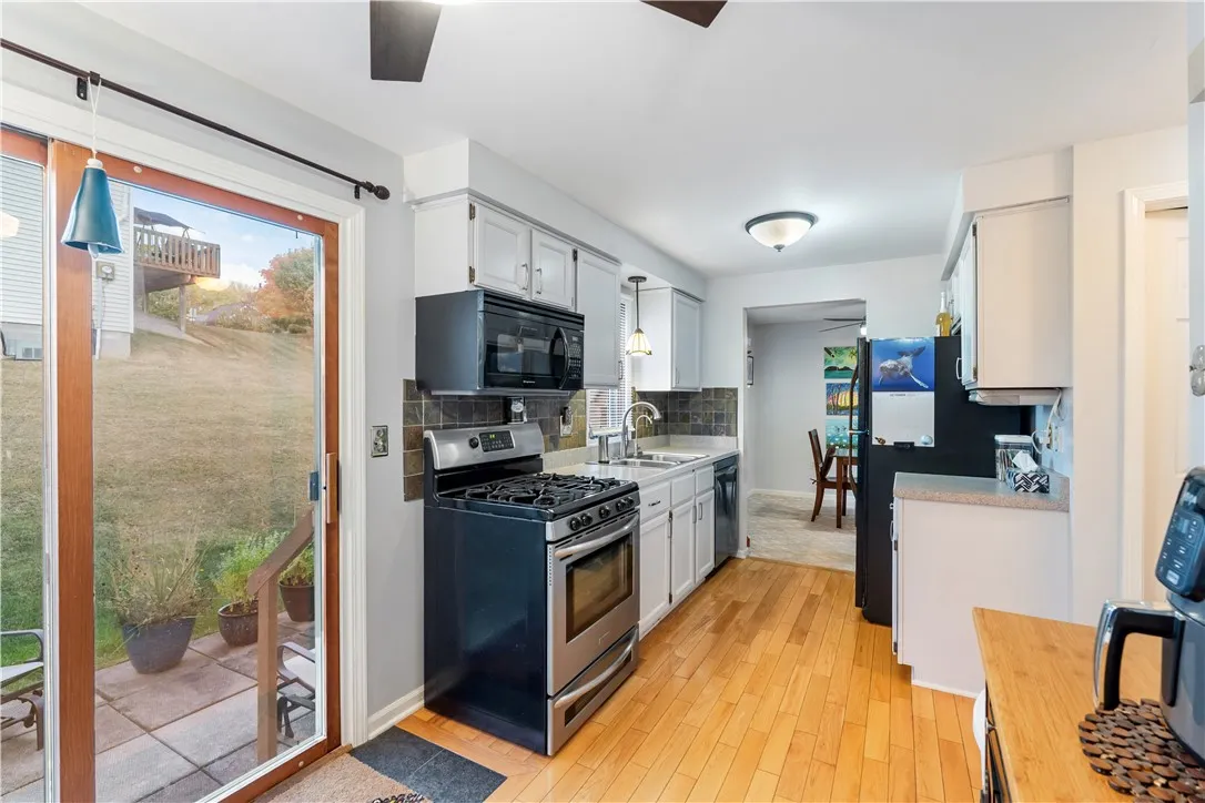 25 Great Meadow Circle 25, Chili, New York 14623, Chili, New York 14623, 2 Bedrooms Bedrooms, 5 Rooms Rooms,1 BathroomBathrooms,Residential,For Sale,25 Great Meadow Circle 25, Chili, New York 14623,0,R1642891