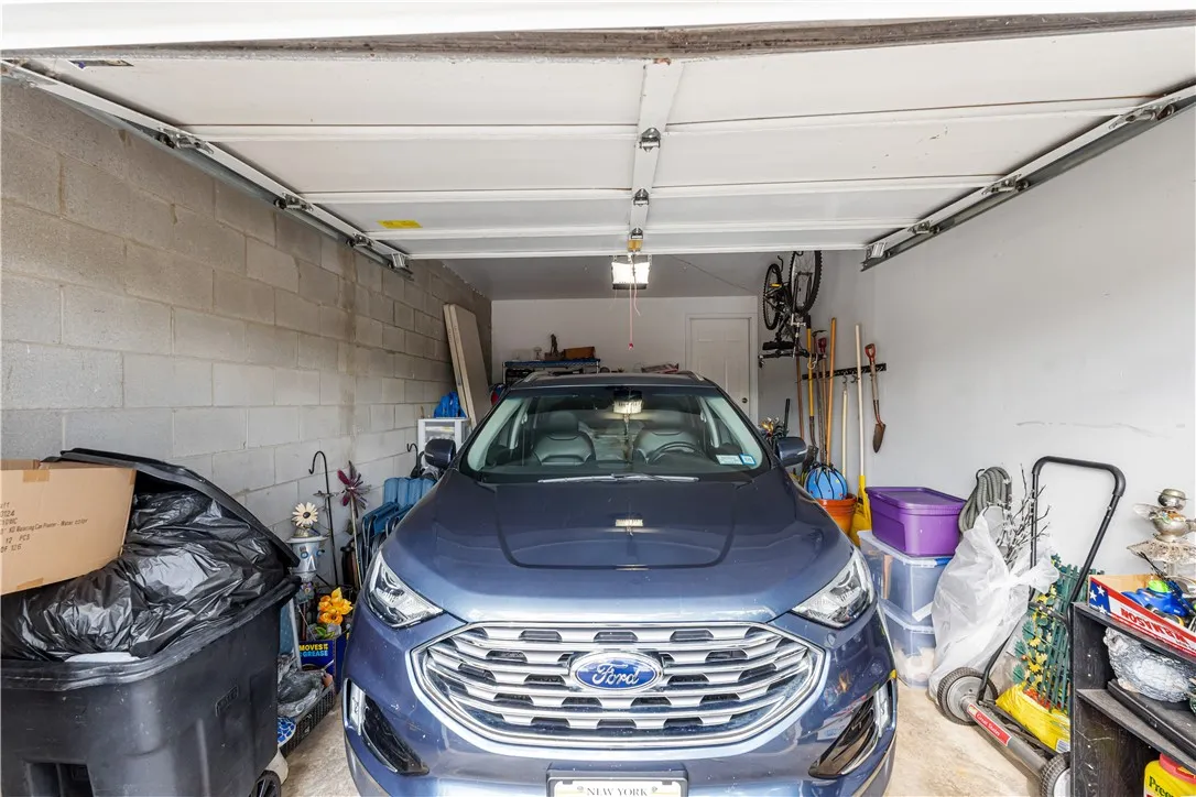 25 Great Meadow Circle 25, Chili, New York 14623, Chili, New York 14623, 2 Bedrooms Bedrooms, 5 Rooms Rooms,1 BathroomBathrooms,Residential,For Sale,25 Great Meadow Circle 25, Chili, New York 14623,0,R1642891