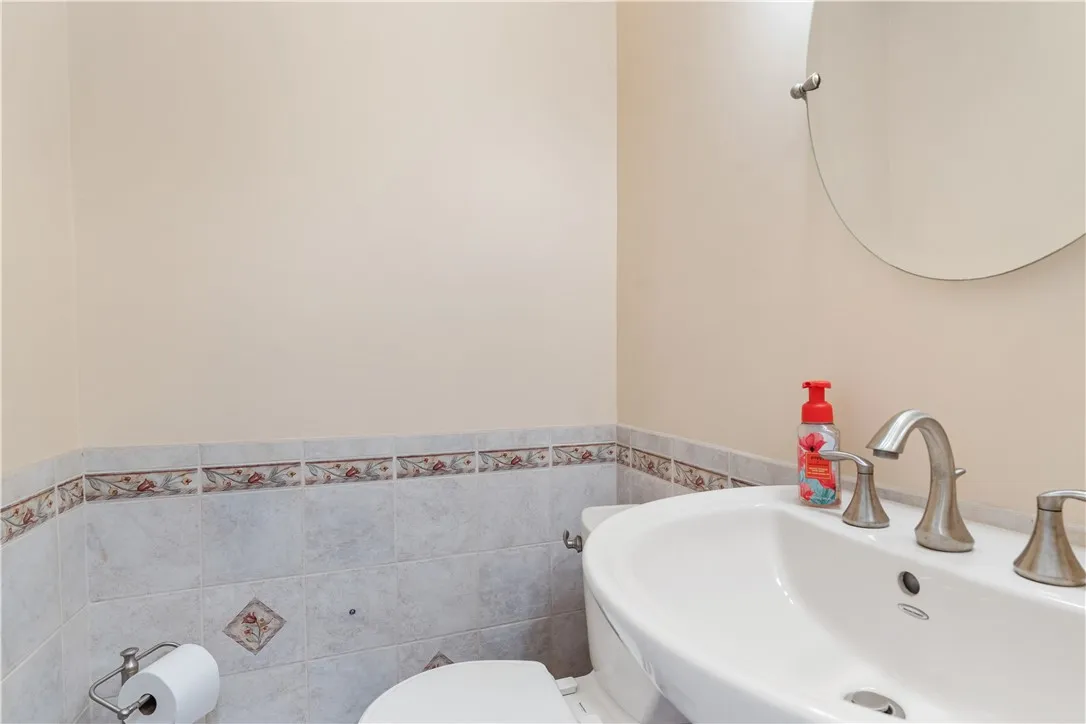 25 Great Meadow Circle 25, Chili, New York 14623, Chili, New York 14623, 2 Bedrooms Bedrooms, 5 Rooms Rooms,1 BathroomBathrooms,Residential,For Sale,25 Great Meadow Circle 25, Chili, New York 14623,0,R1642891