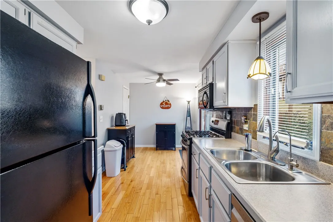 25 Great Meadow Circle 25, Chili, New York 14623, Chili, New York 14623, 2 Bedrooms Bedrooms, 5 Rooms Rooms,1 BathroomBathrooms,Residential,For Sale,25 Great Meadow Circle 25, Chili, New York 14623,0,R1642891