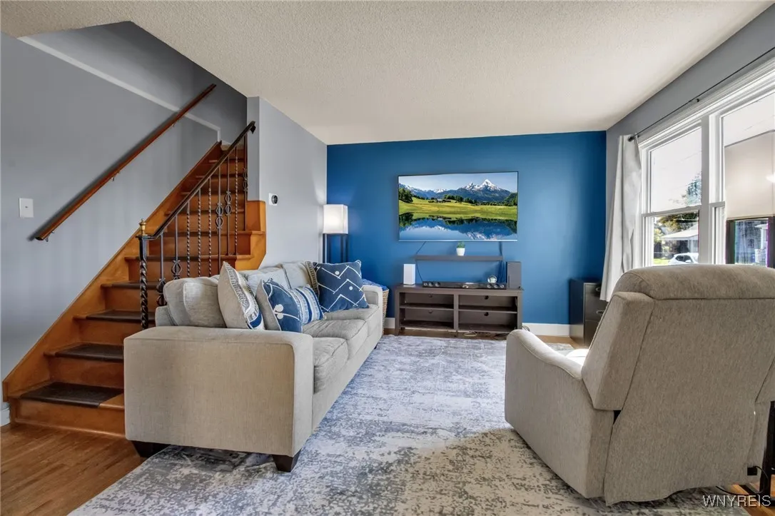95 Fernwood Avenue, West Seneca, New York 14206, West Seneca, New York 14206, 2 Bedrooms Bedrooms, 4 Rooms Rooms,2 BathroomsBathrooms,Residential,For Sale,95 Fernwood Avenue, West Seneca, New York 14206,0,B1643143