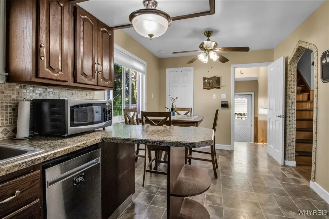 95 Fernwood Avenue, West Seneca, New York 14206, West Seneca, New York 14206, 2 Bedrooms Bedrooms, 4 Rooms Rooms,2 BathroomsBathrooms,Residential,For Sale,95 Fernwood Avenue, West Seneca, New York 14206,0,B1643143
