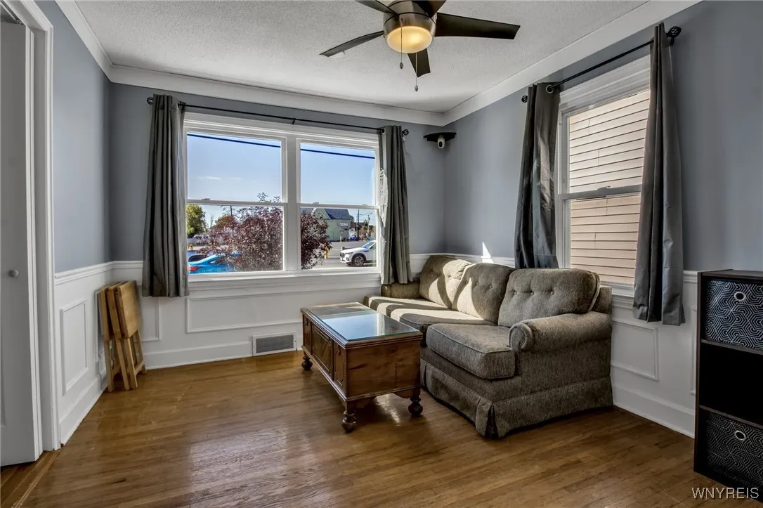 95 Fernwood Avenue, West Seneca, New York 14206, West Seneca, New York 14206, 2 Bedrooms Bedrooms, 4 Rooms Rooms,2 BathroomsBathrooms,Residential,For Sale,95 Fernwood Avenue, West Seneca, New York 14206,0,B1643143