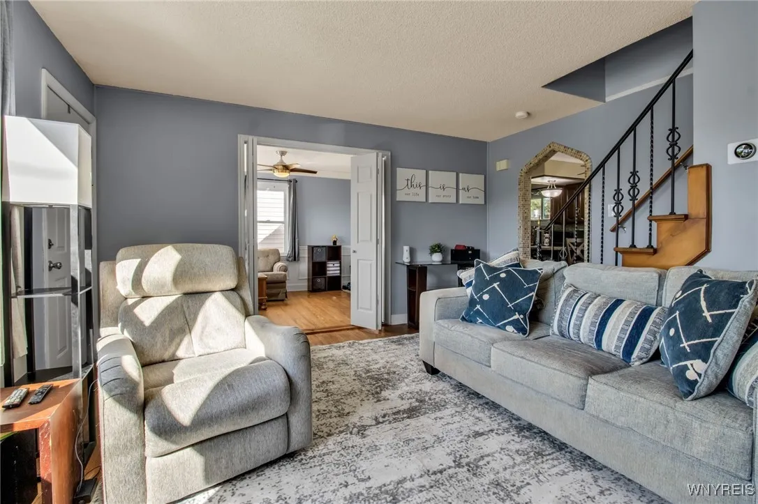 95 Fernwood Avenue, West Seneca, New York 14206, West Seneca, New York 14206, 2 Bedrooms Bedrooms, 4 Rooms Rooms,2 BathroomsBathrooms,Residential,For Sale,95 Fernwood Avenue, West Seneca, New York 14206,0,B1643143