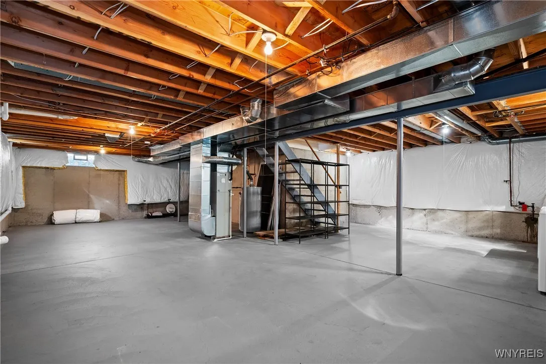 4202 Tisbury Lane, Hamburg, New York 14075, Hamburg, New York 14075, 3 Bedrooms Bedrooms, 6 Rooms Rooms,2 BathroomsBathrooms,Residential,For Sale,4202 Tisbury Lane, Hamburg, New York 14075,0,B1642291