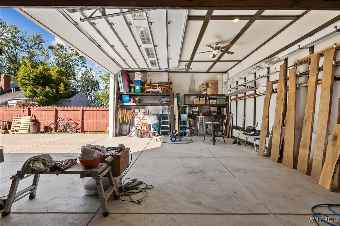 17 Redwood Drive 15, Cheektowaga, New York 14225, Cheektowaga, New York 14225, 5 Bedrooms Bedrooms, ,2 BathroomsBathrooms,Residential,For Sale,17 Redwood Drive 15, Cheektowaga, New York 14225,0,B1642089