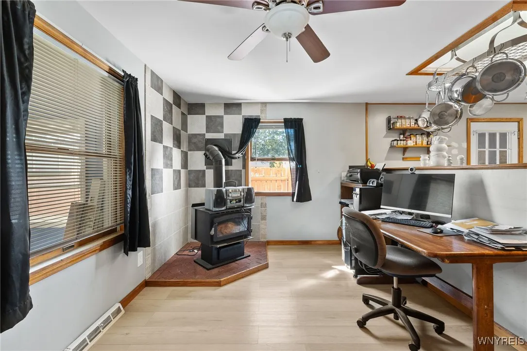 17 Redwood Drive 15, Cheektowaga, New York 14225, Cheektowaga, New York 14225, 5 Bedrooms Bedrooms, ,2 BathroomsBathrooms,Residential,For Sale,17 Redwood Drive 15, Cheektowaga, New York 14225,0,B1642089