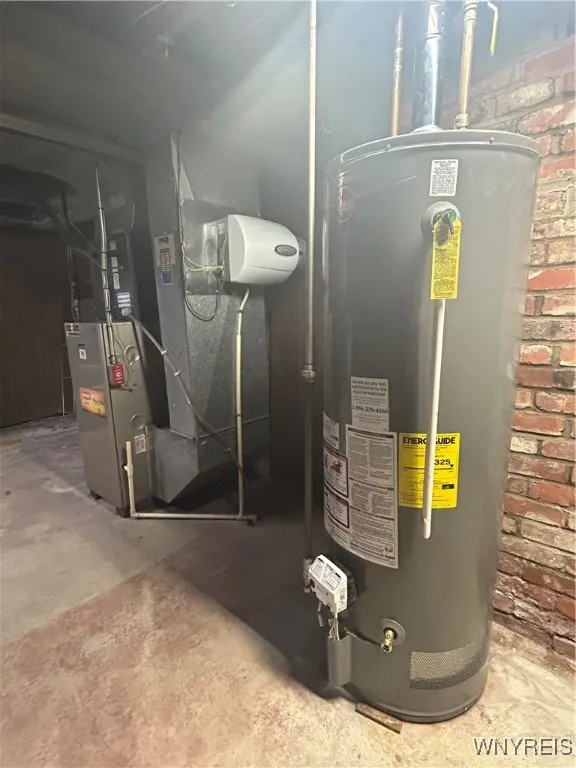 30 Woodcrest Drive, West Seneca, New York 14220, West Seneca, New York 14220, 3 Bedrooms Bedrooms, 5 Rooms Rooms,1 BathroomBathrooms,Residential,For Sale,30 Woodcrest Drive, West Seneca, New York 14220,0,B1643203