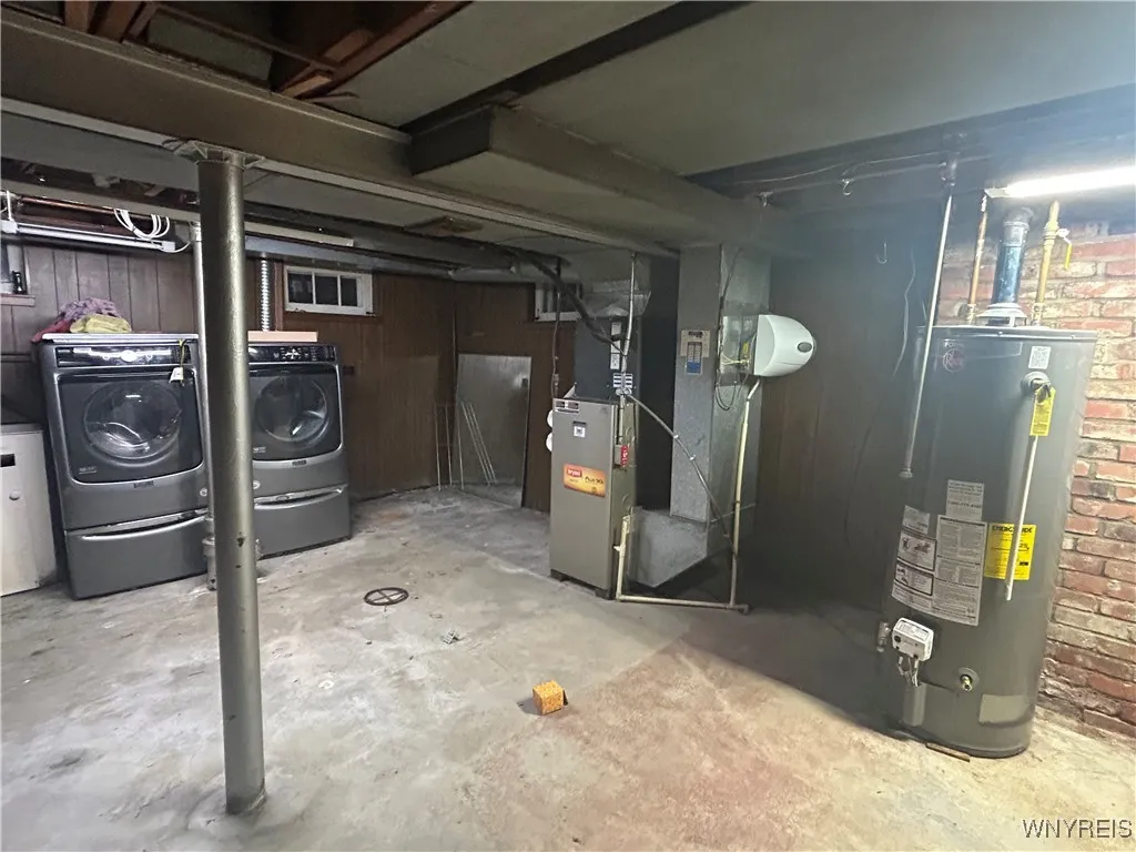 30 Woodcrest Drive, West Seneca, New York 14220, West Seneca, New York 14220, 3 Bedrooms Bedrooms, 5 Rooms Rooms,1 BathroomBathrooms,Residential,For Sale,30 Woodcrest Drive, West Seneca, New York 14220,0,B1643203