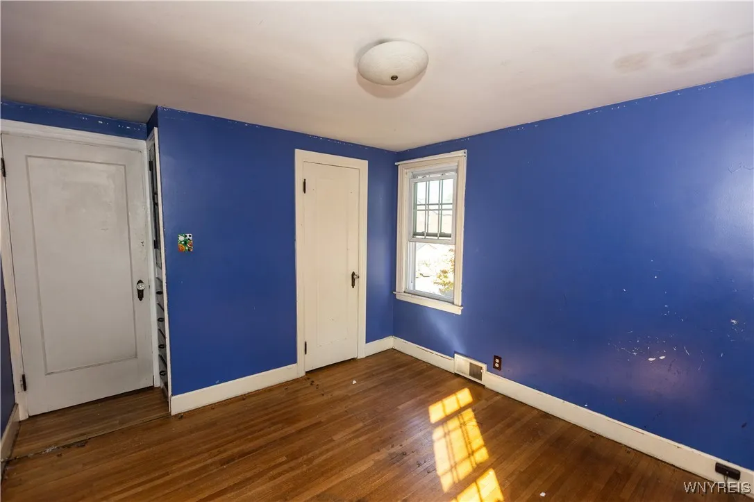 30 Woodcrest Drive, West Seneca, New York 14220, West Seneca, New York 14220, 3 Bedrooms Bedrooms, 5 Rooms Rooms,1 BathroomBathrooms,Residential,For Sale,30 Woodcrest Drive, West Seneca, New York 14220,0,B1643203