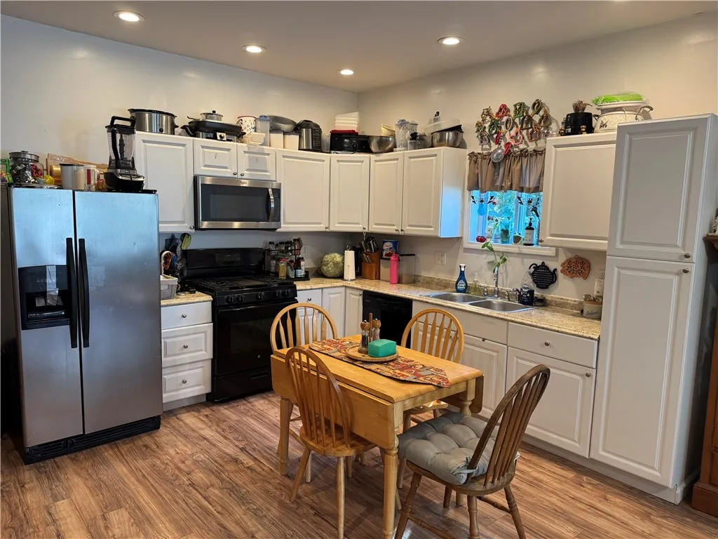 173 Madison Avenue, Hornell, New York 14843, Hornell, New York 14843, 2 Bedrooms Bedrooms, 4 Rooms Rooms,1 BathroomBathrooms,Residential,For Sale,173 Madison Avenue, Hornell, New York 14843,0,R1641873