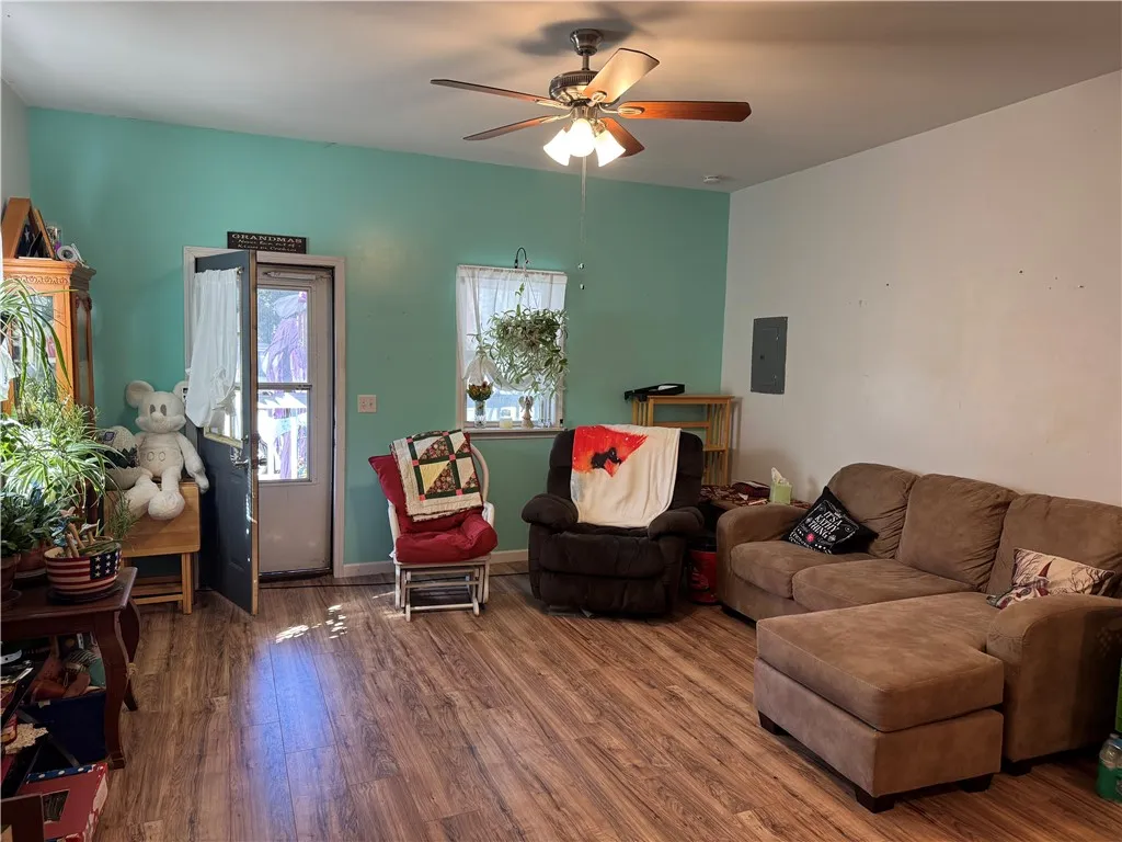 173 Madison Avenue, Hornell, New York 14843, Hornell, New York 14843, 2 Bedrooms Bedrooms, 4 Rooms Rooms,1 BathroomBathrooms,Residential,For Sale,173 Madison Avenue, Hornell, New York 14843,0,R1641873