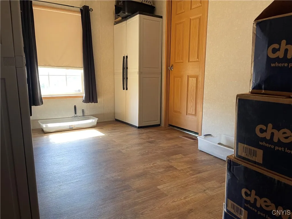 2800 Landsend, Clay, New York 13090, Clay, New York 13090, 3 Bedrooms Bedrooms, 7 Rooms Rooms,2 BathroomsBathrooms,Residential,For Sale,2800 Landsend, Clay, New York 13090,0,S1642459