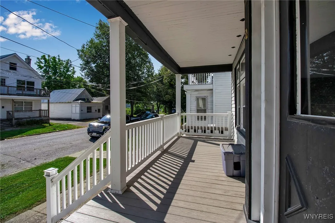52 Locust Street, Buffalo, New York 14204, Buffalo, New York 14204, 5 Bedrooms Bedrooms, ,Multi Family,For Sale,52 Locust Street, Buffalo, New York 14204,0,B1642895