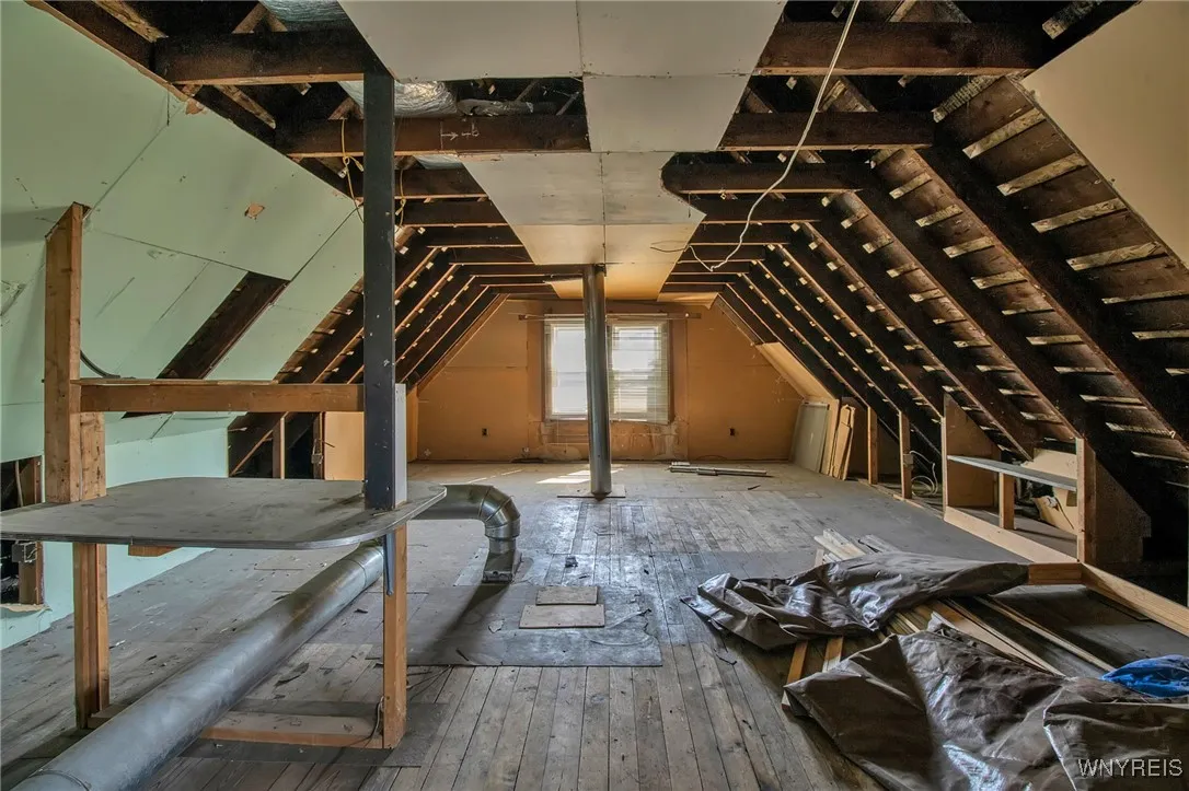 52 Locust Street, Buffalo, New York 14204, Buffalo, New York 14204, 5 Bedrooms Bedrooms, ,Multi Family,For Sale,52 Locust Street, Buffalo, New York 14204,0,B1642895