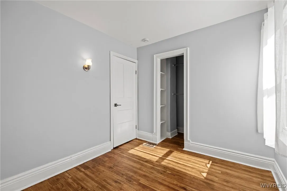 11 Baynes Street, Buffalo, New York 14213, Buffalo, New York 14213, 3 Bedrooms Bedrooms, 9 Rooms Rooms,2 BathroomsBathrooms,Residential Lease,For Rent,11 Baynes Street, Buffalo, New York 14213,0,B1643237