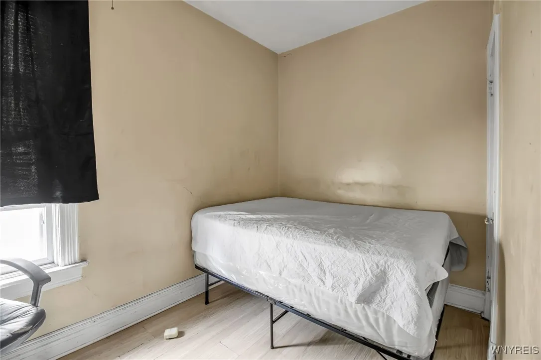 125 Hertel Avenue, Buffalo, New York 14207, Buffalo, New York 14207, 6 Bedrooms Bedrooms, ,4 BathroomsBathrooms,Residential,For Sale,125 Hertel Avenue, Buffalo, New York 14207,0,B1642911