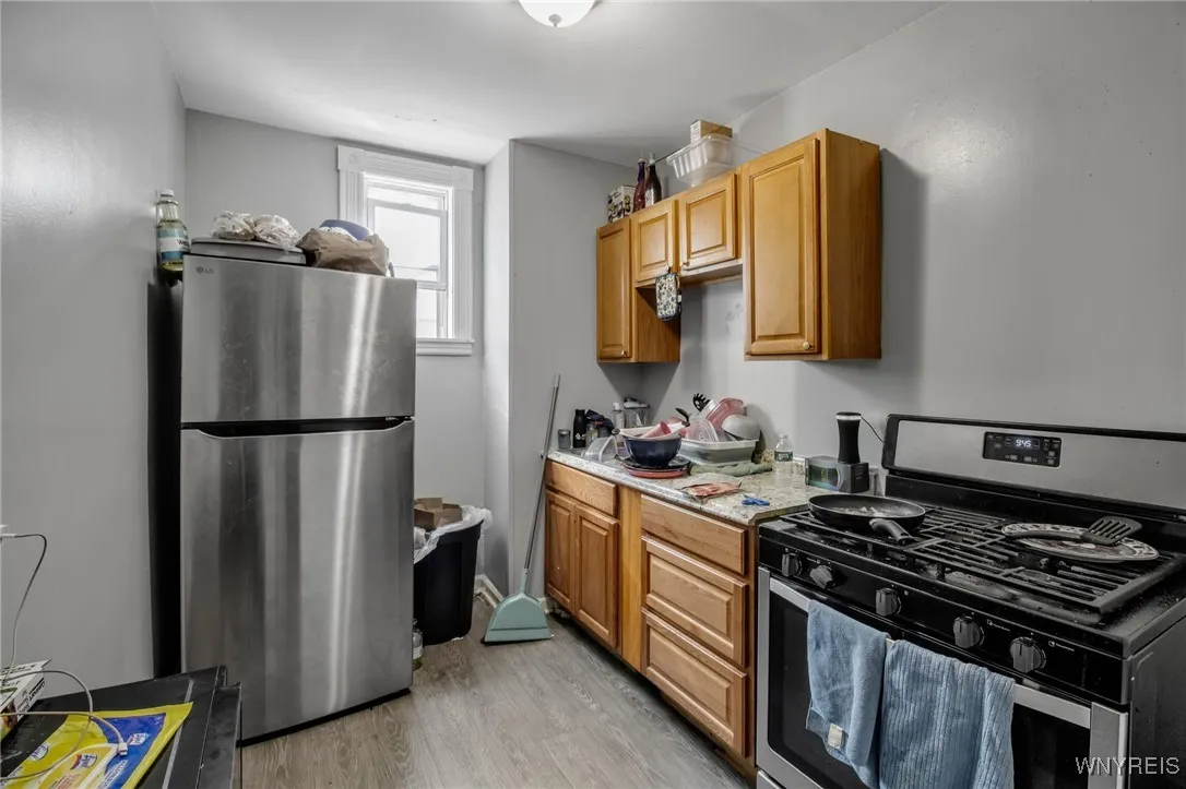 125 Hertel Avenue, Buffalo, New York 14207, Buffalo, New York 14207, 6 Bedrooms Bedrooms, ,4 BathroomsBathrooms,Residential,For Sale,125 Hertel Avenue, Buffalo, New York 14207,0,B1642911