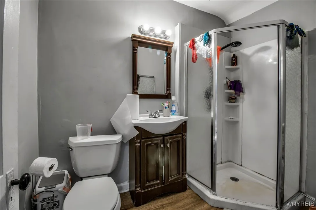 125 Hertel Avenue, Buffalo, New York 14207, Buffalo, New York 14207, 6 Bedrooms Bedrooms, ,4 BathroomsBathrooms,Residential,For Sale,125 Hertel Avenue, Buffalo, New York 14207,0,B1642911