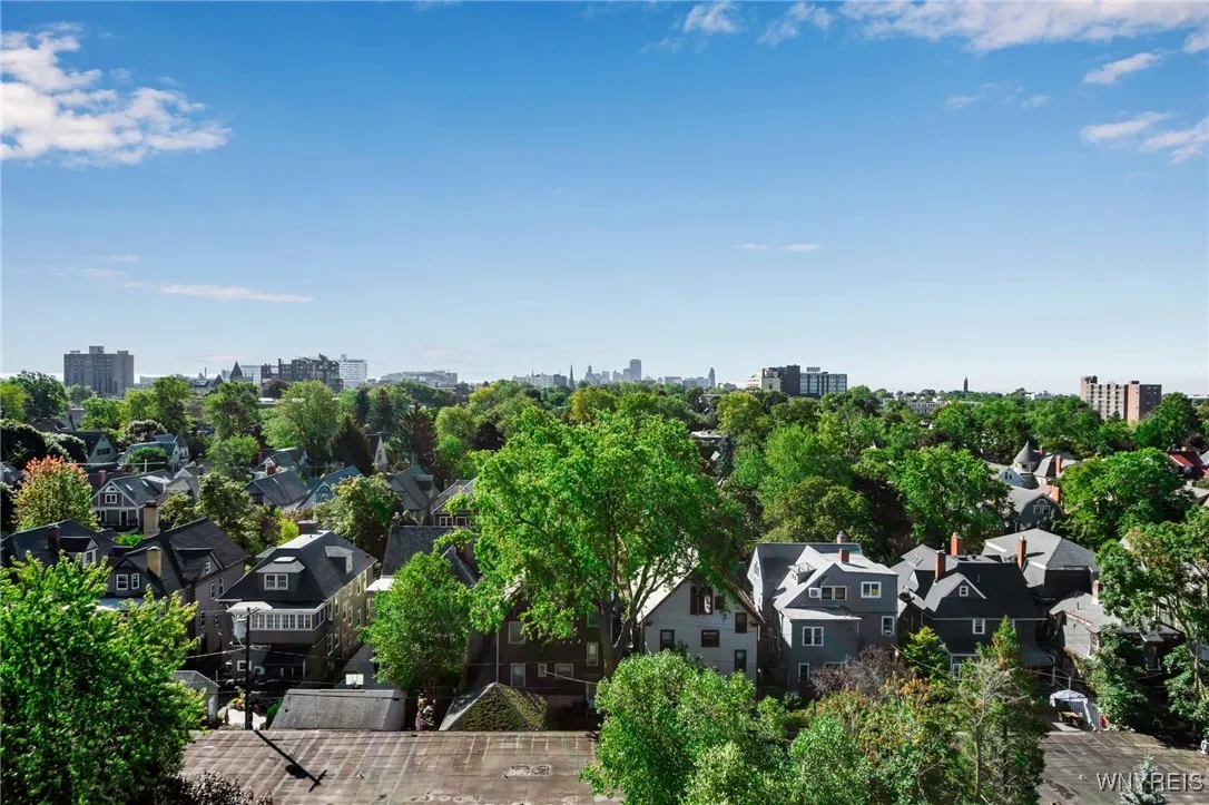 751 West Ferry 5a, Buffalo, New York 14222, Buffalo, New York 14222, 1 Bedroom Bedrooms, 1 Room Rooms,1 BathroomBathrooms,Residential,For Sale,751 West Ferry 5a, Buffalo, New York 14222,0,B1643260