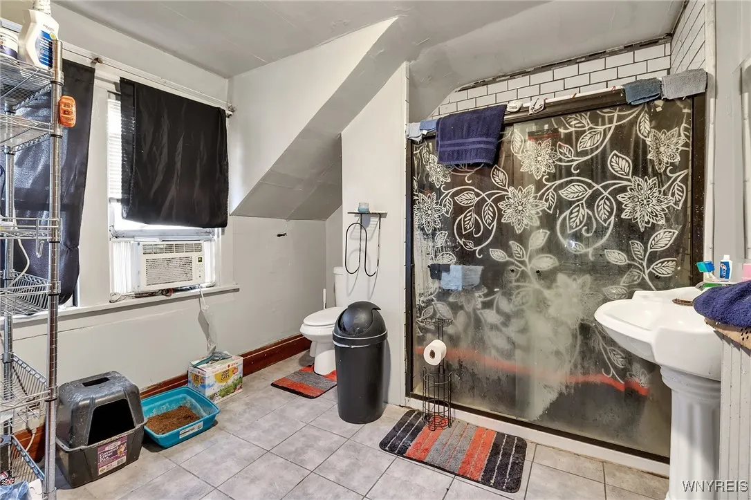 126 Austin Street, Buffalo, New York 14207, Buffalo, New York 14207, ,Commercial Sale,For Sale,126 Austin Street, Buffalo, New York 14207,0,B1643344