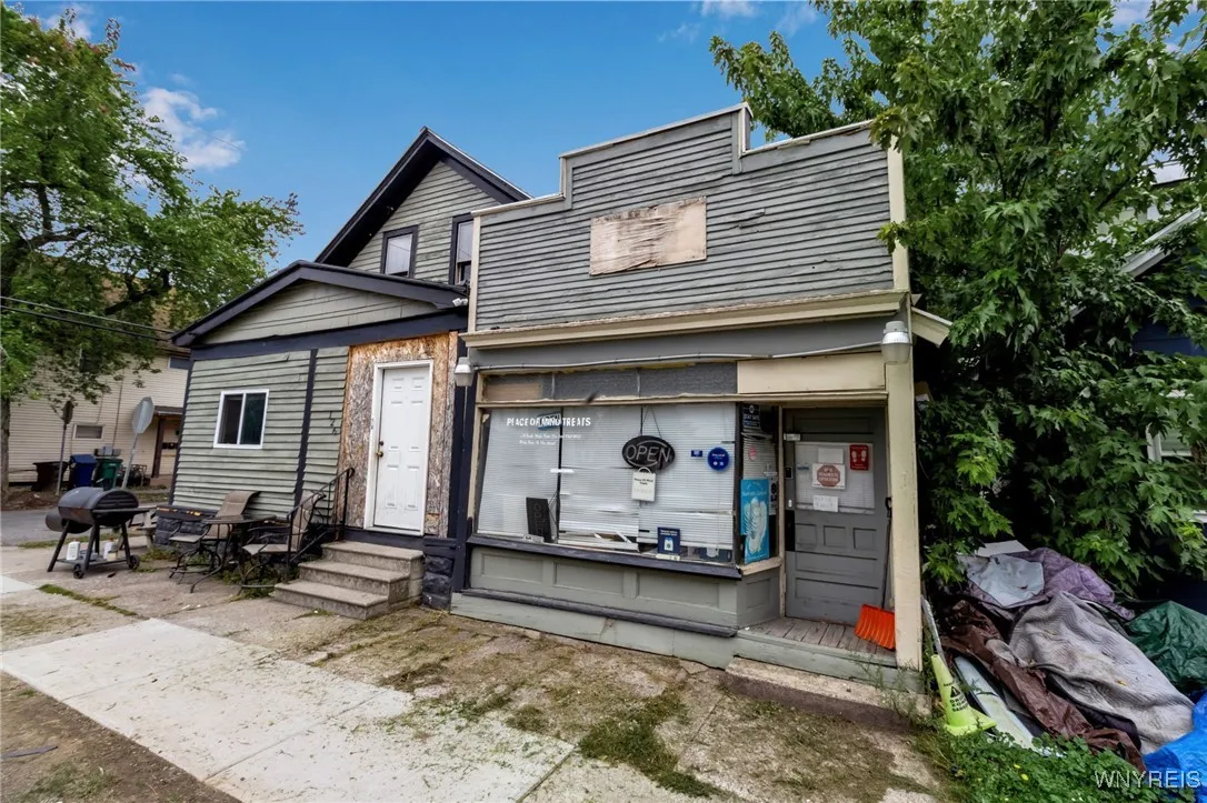 126 Austin Street, Buffalo, New York 14207, Buffalo, New York 14207, ,Commercial Sale,For Sale,126 Austin Street, Buffalo, New York 14207,0,B1643344