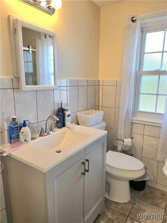 2711 Sheridan Drive, Tonawanda, New York 14150, Tonawanda, New York 14150, 8 Bedrooms Bedrooms, ,4 BathroomsBathrooms,Residential,For Sale,2711 Sheridan Drive, Tonawanda, New York 14150,0,B1643239