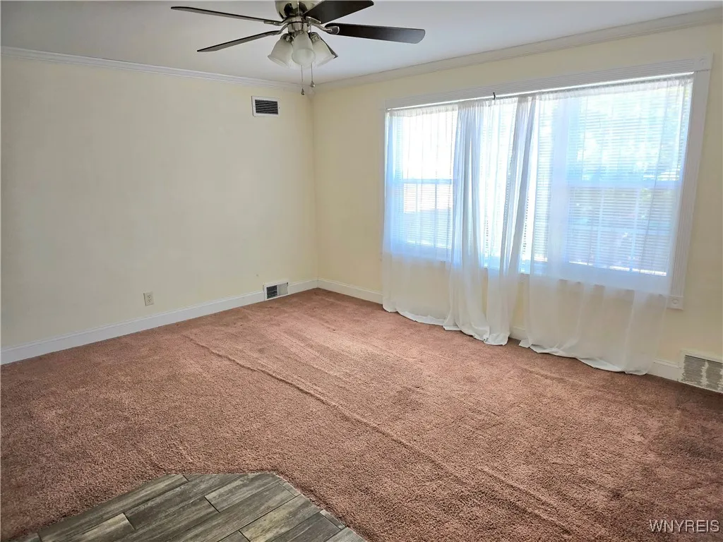 2711 Sheridan Drive, Tonawanda, New York 14150, Tonawanda, New York 14150, 8 Bedrooms Bedrooms, ,4 BathroomsBathrooms,Residential,For Sale,2711 Sheridan Drive, Tonawanda, New York 14150,0,B1643239