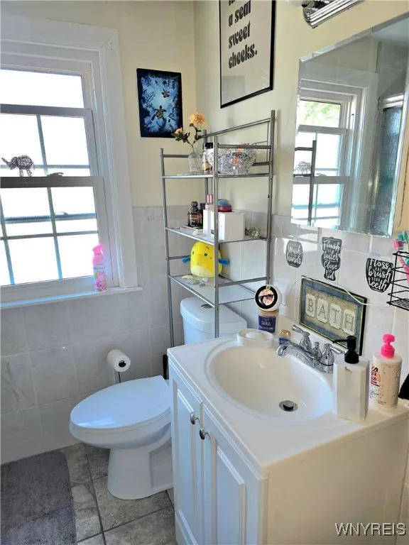 2711 Sheridan Drive, Tonawanda, New York 14150, Tonawanda, New York 14150, 8 Bedrooms Bedrooms, ,4 BathroomsBathrooms,Residential,For Sale,2711 Sheridan Drive, Tonawanda, New York 14150,0,B1643239