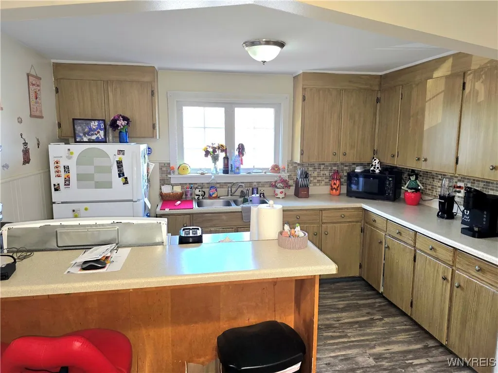2711 Sheridan Drive, Tonawanda, New York 14150, Tonawanda, New York 14150, 8 Bedrooms Bedrooms, ,4 BathroomsBathrooms,Residential,For Sale,2711 Sheridan Drive, Tonawanda, New York 14150,0,B1643239