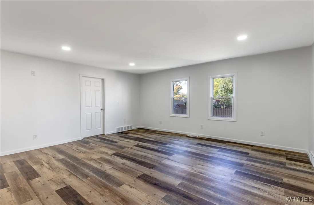 5742 Lakeview Terrace, Hamburg, New York 14085, Hamburg, New York 14085, 3 Bedrooms Bedrooms, 5 Rooms Rooms,1 BathroomBathrooms,Residential,Closed,5742 Lakeview Terrace, Hamburg, New York 14085,0,B1643066