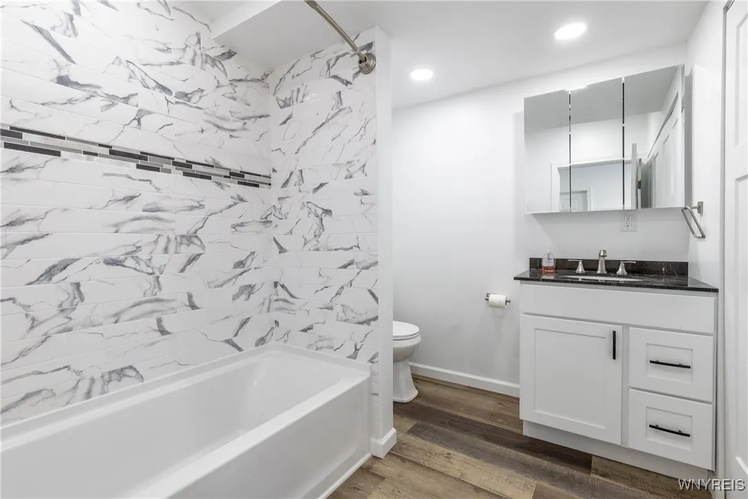 5742 Lakeview Terrace, Hamburg, New York 14085, Hamburg, New York 14085, 3 Bedrooms Bedrooms, 5 Rooms Rooms,1 BathroomBathrooms,Residential,Closed,5742 Lakeview Terrace, Hamburg, New York 14085,0,B1643066