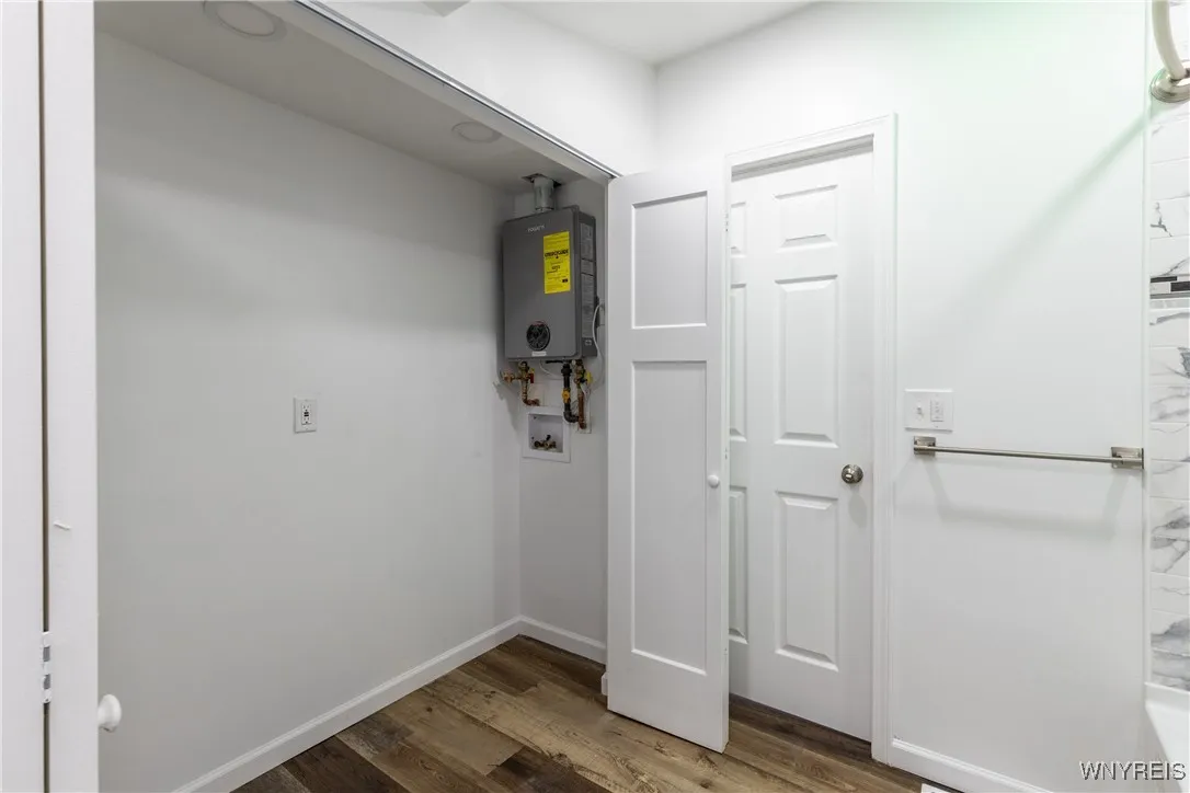 5742 Lakeview Terrace, Hamburg, New York 14085, Hamburg, New York 14085, 3 Bedrooms Bedrooms, 5 Rooms Rooms,1 BathroomBathrooms,Residential,Closed,5742 Lakeview Terrace, Hamburg, New York 14085,0,B1643066