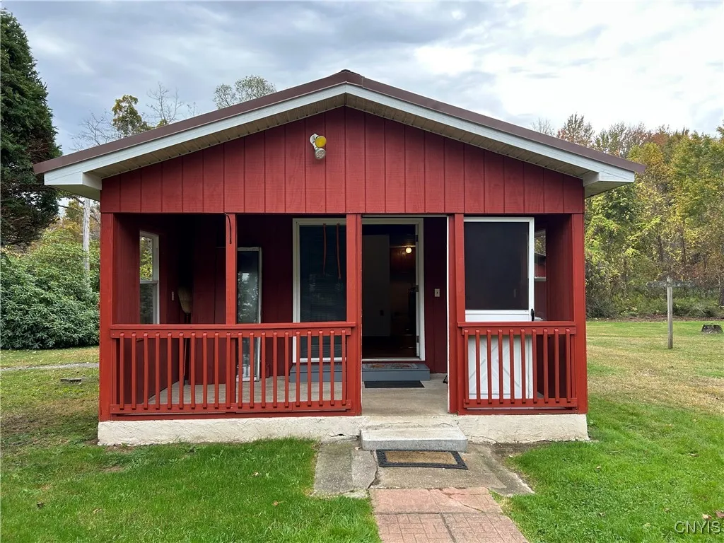 8711 Davidson Road, Lee, New York 13440, Lee, New York 13440, 2 Bedrooms Bedrooms, 5 Rooms Rooms,1 BathroomBathrooms,Residential,For Sale,8711 Davidson Road, Lee, New York 13440,0,S1643354