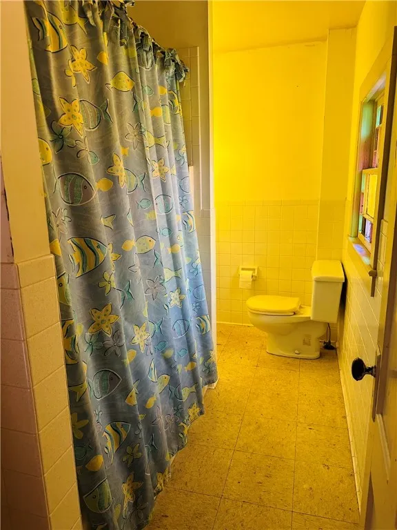 2 Bruce Street, Walton, New York 13856, Walton, New York 13856, 5 Bedrooms Bedrooms, 11 Rooms Rooms,2 BathroomsBathrooms,Residential,Closed,2 Bruce Street, Walton, New York 13856,0,R1643057