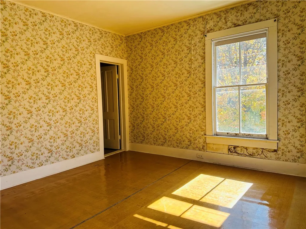 2 Bruce Street, Walton, New York 13856, Walton, New York 13856, 5 Bedrooms Bedrooms, 11 Rooms Rooms,2 BathroomsBathrooms,Residential,Closed,2 Bruce Street, Walton, New York 13856,0,R1643057