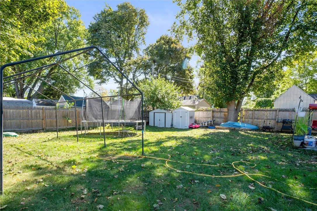 226 Oakwood Road, Rochester, New York 14616, Rochester, New York 14616, 3 Bedrooms Bedrooms, 6 Rooms Rooms,1 BathroomBathrooms,Residential,Closed,226 Oakwood Road, Rochester, New York 14616,0,R1643323
