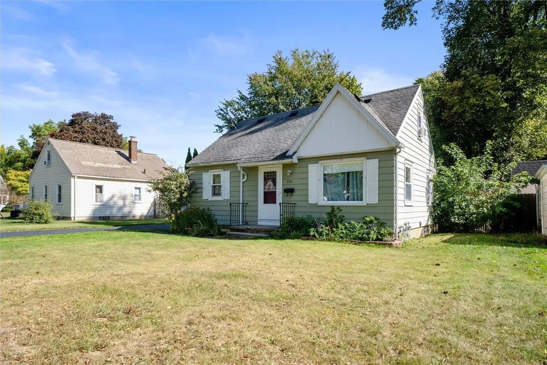 226 Oakwood Road, Rochester, New York 14616, Rochester, New York 14616, 3 Bedrooms Bedrooms, 6 Rooms Rooms,1 BathroomBathrooms,Residential,Closed,226 Oakwood Road, Rochester, New York 14616,0,R1643323
