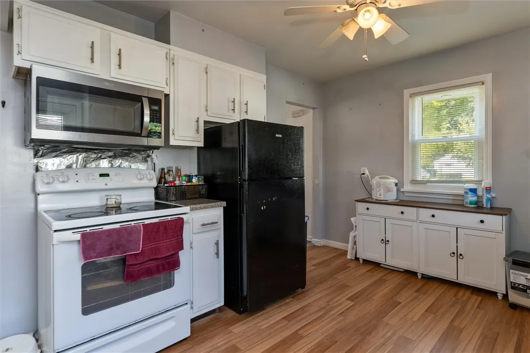 226 Oakwood Road, Rochester, New York 14616, Rochester, New York 14616, 3 Bedrooms Bedrooms, 6 Rooms Rooms,1 BathroomBathrooms,Residential,Closed,226 Oakwood Road, Rochester, New York 14616,0,R1643323