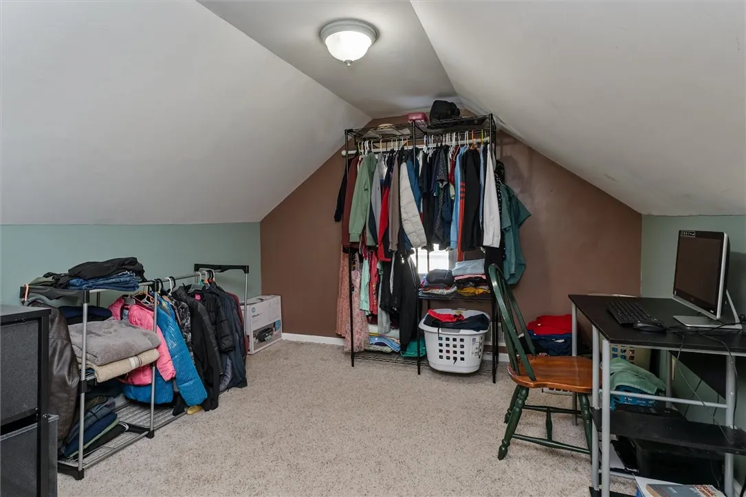 226 Oakwood Road, Rochester, New York 14616, Rochester, New York 14616, 3 Bedrooms Bedrooms, 6 Rooms Rooms,1 BathroomBathrooms,Residential,Closed,226 Oakwood Road, Rochester, New York 14616,0,R1643323