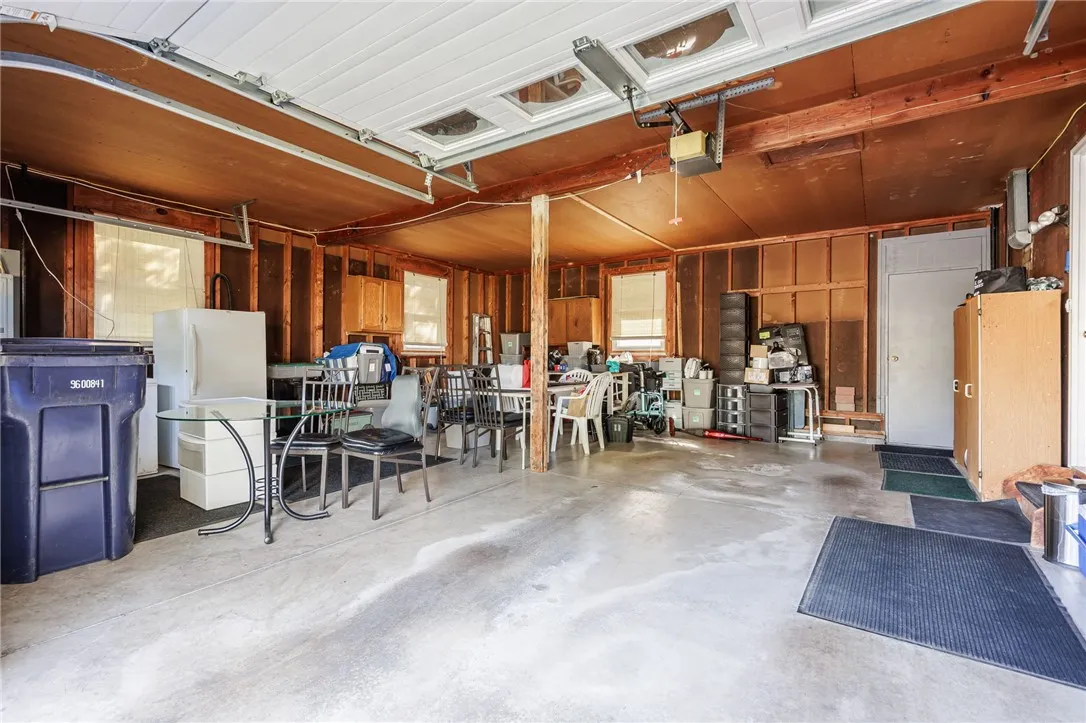 6 Courtney Drive, Seneca Falls, New York 13148, Seneca Falls, New York 13148, 4 Bedrooms Bedrooms, 8 Rooms Rooms,2 BathroomsBathrooms,Residential,For Sale,6 Courtney Drive, Seneca Falls, New York 13148,0,R1641105