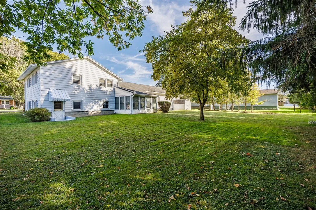 6 Courtney Drive, Seneca Falls, New York 13148, Seneca Falls, New York 13148, 4 Bedrooms Bedrooms, 8 Rooms Rooms,2 BathroomsBathrooms,Residential,For Sale,6 Courtney Drive, Seneca Falls, New York 13148,0,R1641105