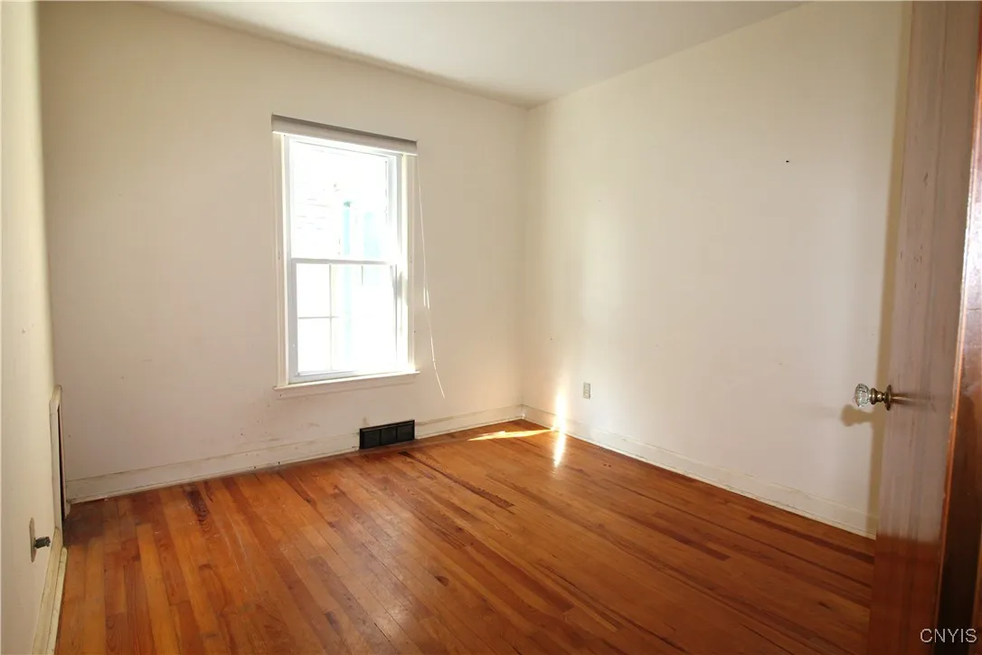 79 State Street, Vernon, New York 13421, Vernon, New York 13421, 3 Bedrooms Bedrooms, 7 Rooms Rooms,1 BathroomBathrooms,Residential,For Sale,79 State Street, Vernon, New York 13421,0,S1641705