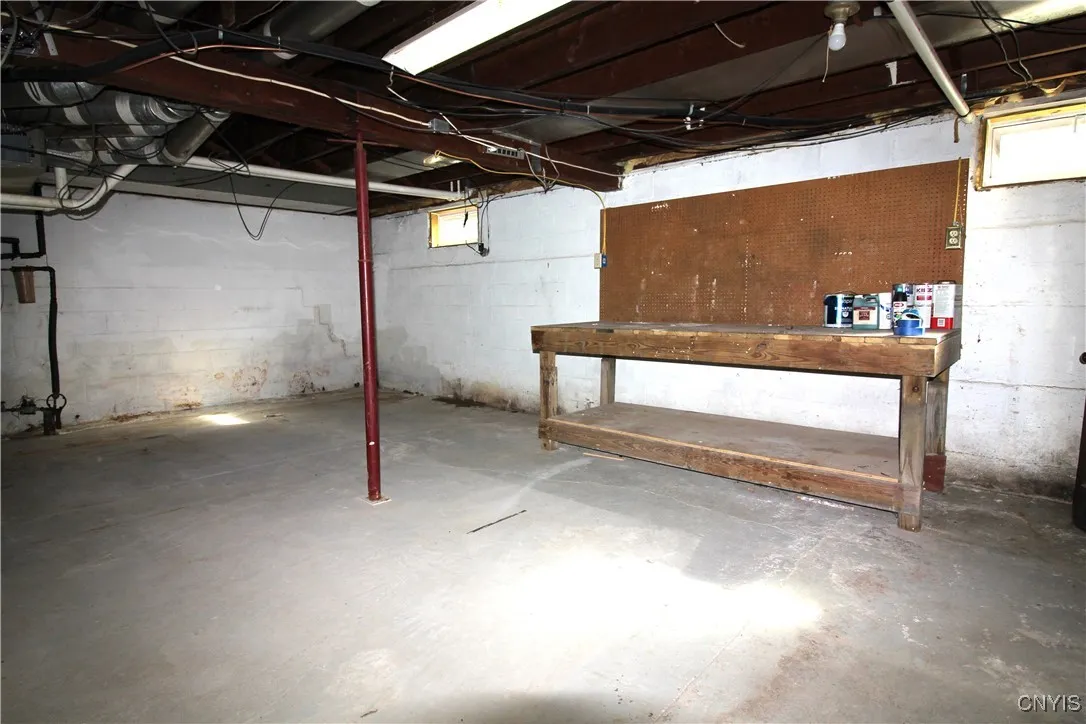 79 State Street, Vernon, New York 13421, Vernon, New York 13421, 3 Bedrooms Bedrooms, 7 Rooms Rooms,1 BathroomBathrooms,Residential,For Sale,79 State Street, Vernon, New York 13421,0,S1641705