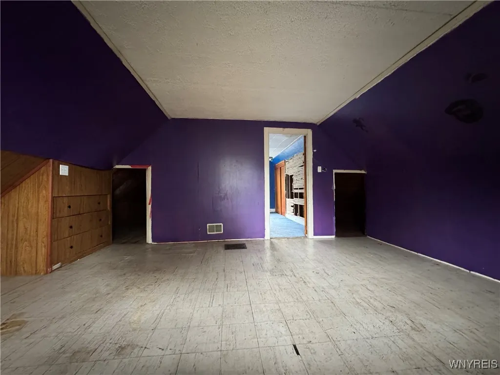 120 7th Avenue, North Tonawanda, New York 14120, North Tonawanda, New York 14120, 3 Bedrooms Bedrooms, 7 Rooms Rooms,1 BathroomBathrooms,Residential,For Sale,120 7th Avenue, North Tonawanda, New York 14120,0,B1643279