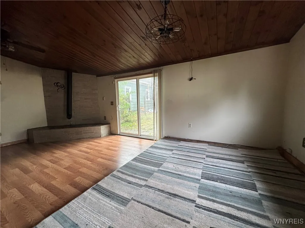 120 7th Avenue, North Tonawanda, New York 14120, North Tonawanda, New York 14120, 3 Bedrooms Bedrooms, 7 Rooms Rooms,1 BathroomBathrooms,Residential,For Sale,120 7th Avenue, North Tonawanda, New York 14120,0,B1643279
