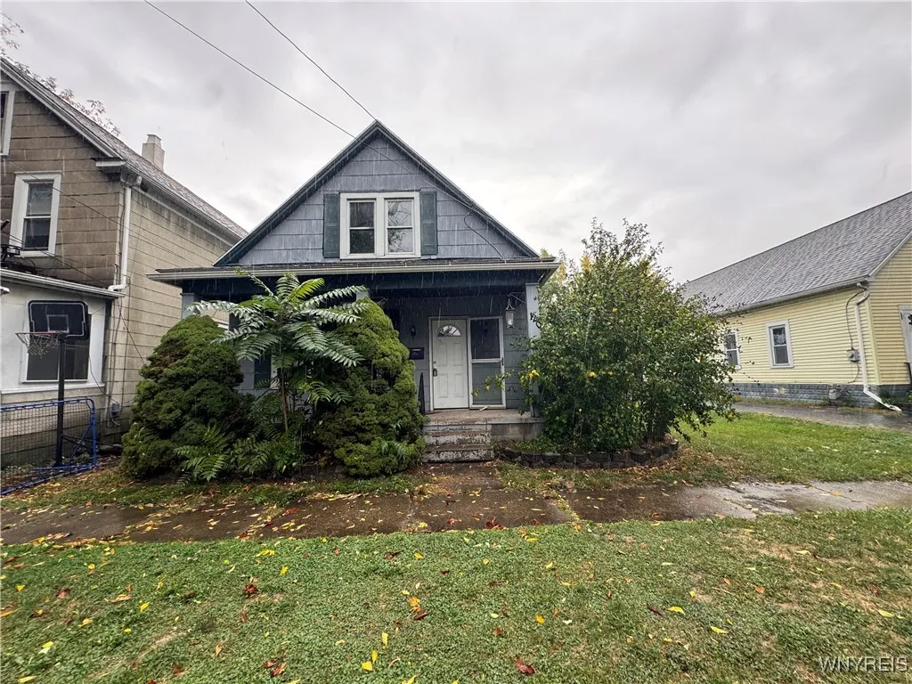120 7th Avenue, North Tonawanda, New York 14120, North Tonawanda, New York 14120, 3 Bedrooms Bedrooms, 7 Rooms Rooms,1 BathroomBathrooms,Residential,For Sale,120 7th Avenue, North Tonawanda, New York 14120,0,B1643279
