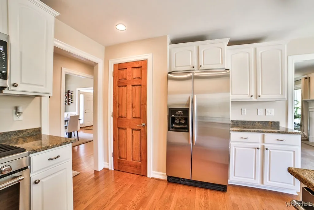 1182 Majestic Woods Drive, Grand Island, New York, Grand Island, New York 14072, 3 Bedrooms Bedrooms, 8 Rooms Rooms,2 BathroomsBathrooms,Residential,For Sale,1182 Majestic Woods Drive, Grand Island, New York ,0,B1641303